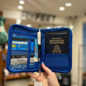 PORTA DOCUMENTOS CHICO FLYFEET